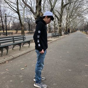 Meet your Posher, Raymond